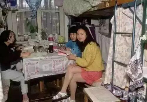 大学生宿舍吃瓜事件,揭秘大学生宿舍吃瓜事件的背后真相