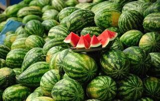 孝义万达吃瓜事件真相是真的吗,真相揭秘,还原事件始末